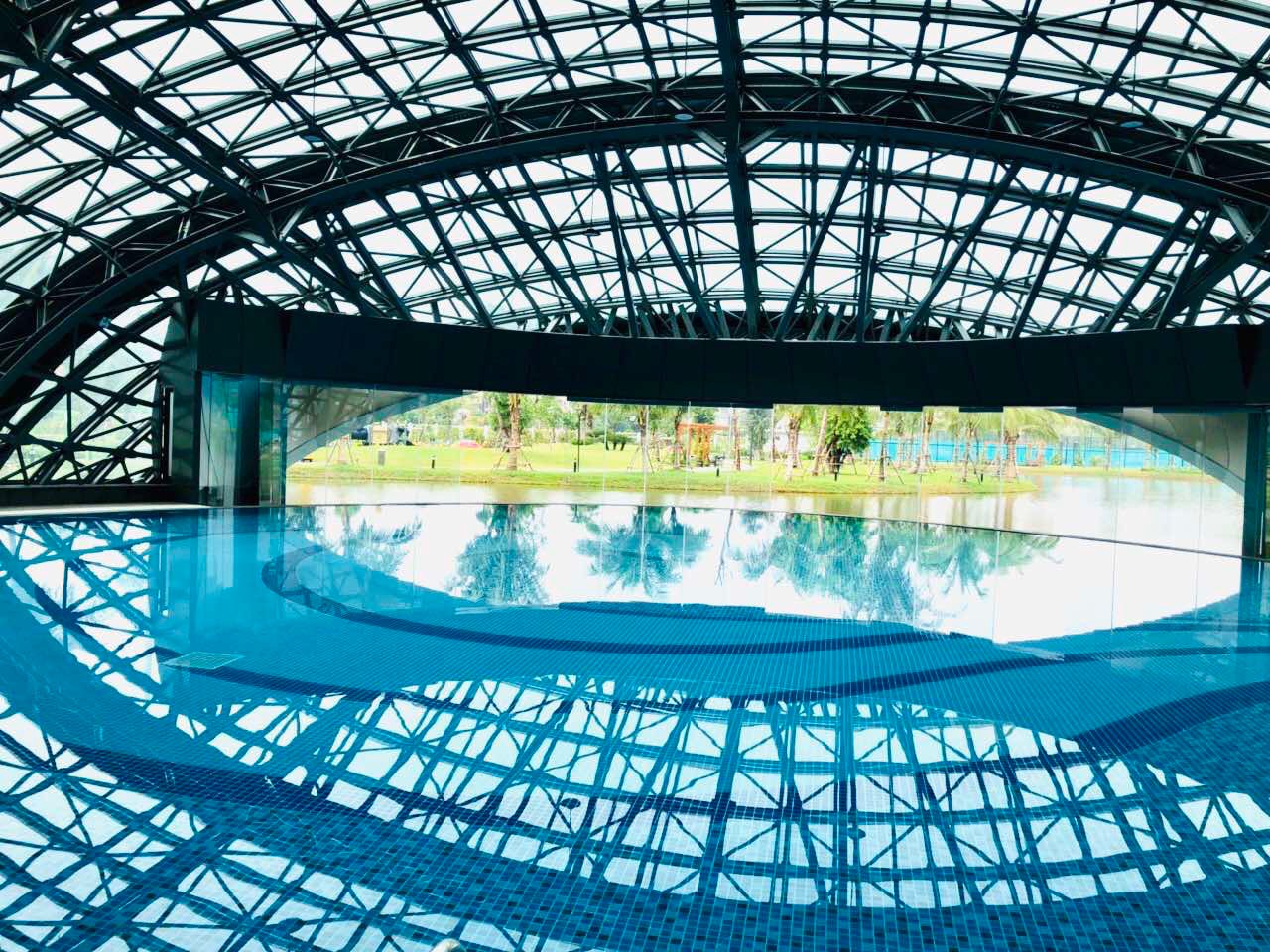 Bể bơi tại Biệt thự Vinhomes Smart City